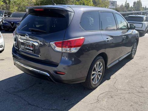Used 2014 Nissan Pathfinder S image 6