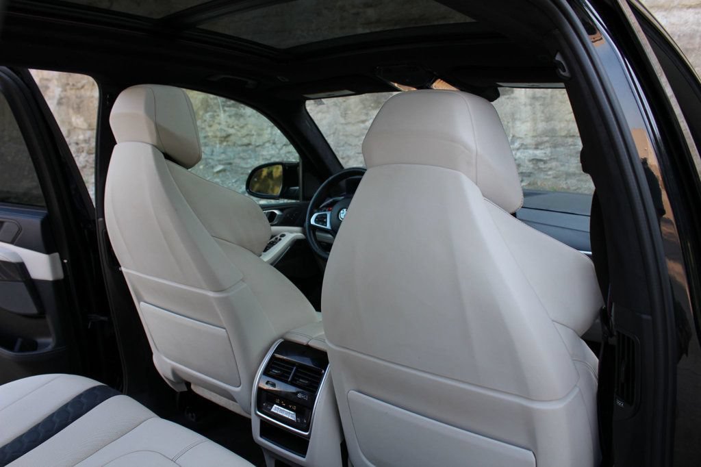 Used 2021 BMW X5 M w/ Competition Package AWD/4WD image 40
