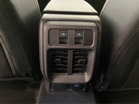 New 2026 Ford Bronco Outer Banks w/ Sasquatch Package AWD/4WD image 15