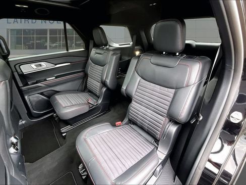 New 2026 Ford Explorer ST-Line w/ ST-Line Street Pack AWD/4WD image 27