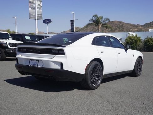 New 2026 Dodge Charger Scat Pack w/ Blacktop Package AWD/4WD image 4
