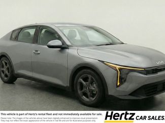 Used 2025 Kia K4 LXS video 1