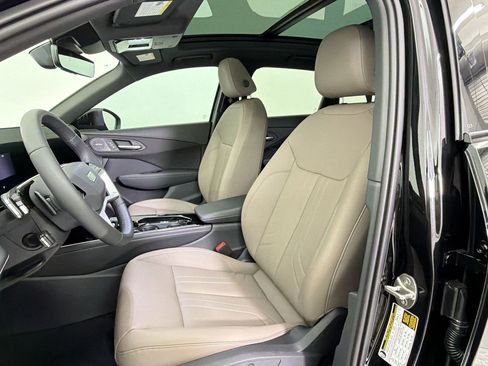 New 2026 Audi Q3 quattro 2.0T AWD/4WD image 5