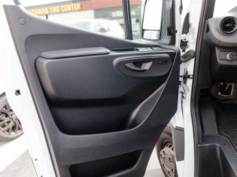Used 2024 Mercedes-Benz Sprinter 3500 image 12
