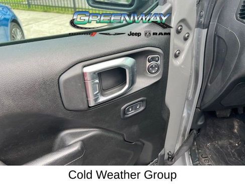 Used 2022 Jeep Wrangler Unlimited Sport AWD/4WD image 7