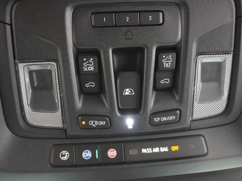 New 2026 Chevrolet Silverado 1500 ZR2 w/ Dark Appearance Package AWD/4WD image 22