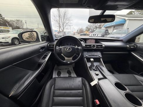 Used 2015 Lexus IS 250 Base 4dr Sedan image 23