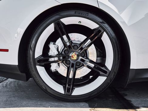 Used 2023 Porsche Taycan 4S AWD/4WD image 20