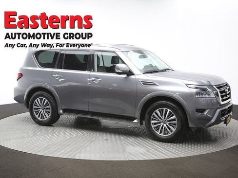Used 2023 Nissan Armada SL w/ Captain's Chairs Package image 52