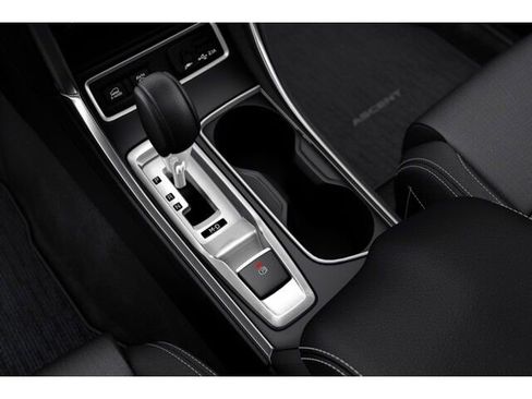 Used 2022 Subaru Ascent Premium w/ Convenience Package image 21