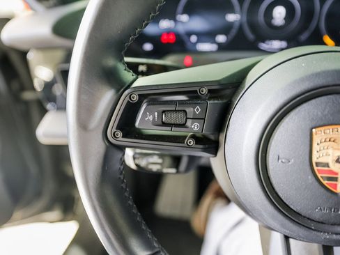 Certified 2023 Porsche Taycan 4S image 17