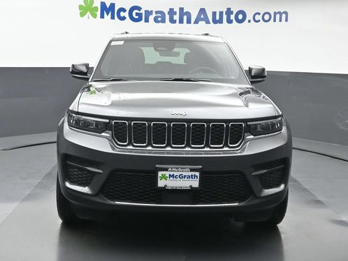 Used 2025 Jeep Grand Cherokee Laredo X w/ Luxury Tech Group I AWD/4WD image 5