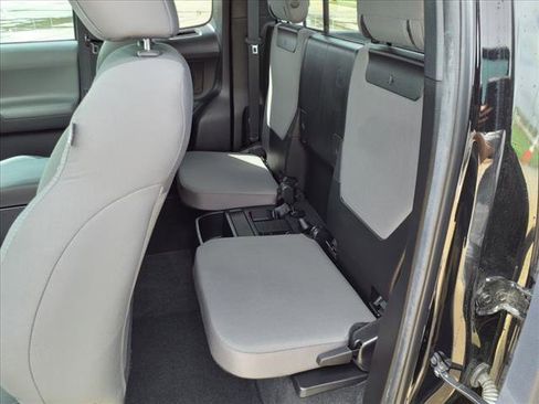 Certified 2023 Toyota Tacoma SR5 w/ SX Package image 17