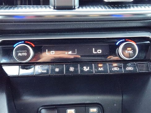 Used 2024 Kia K5 GT image 18