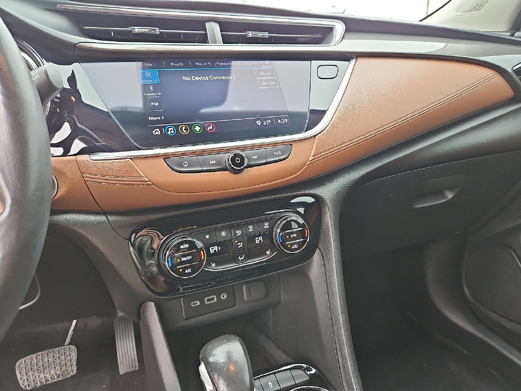 Used 2021 Buick Encore GX Essence w/ Sport Touring Package FWD image 24