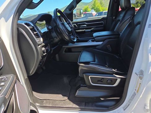 Used 2023 RAM 1500 Laramie AWD/4WD image 19