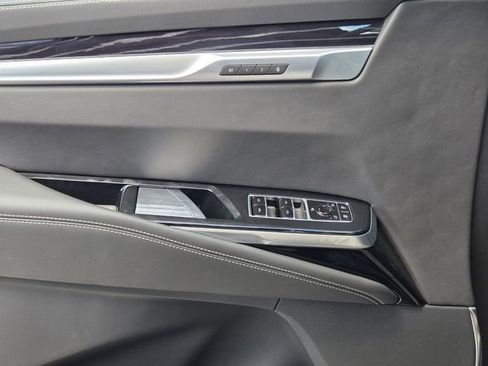 New 2026 Cadillac Escalade Sport w/ LPO, Floor Liner Package AWD/4WD image 18