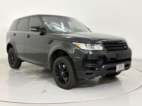 Used 2017 Land Rover Range Rover Sport SE image 7