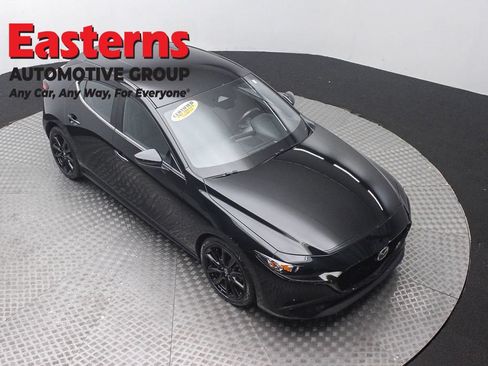Used 2024 MAZDA MAZDA3 s FWD image 3