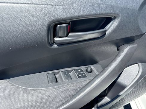 Used 2024 Toyota Corolla LE FWD image 20