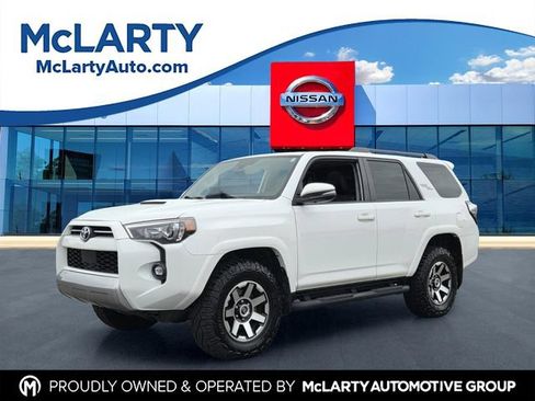 Used 2022 Toyota 4Runner TRD Off-Road Premium w/ Moonroof Package AWD/4WD image 1