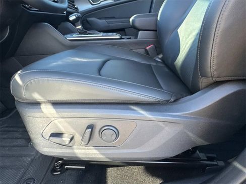 Certified 2026 Kia Sportage EX w/ EX Panorama Roof Package image 34