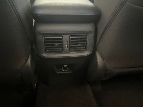 Used 2025 Toyota RAV4 LE image 22