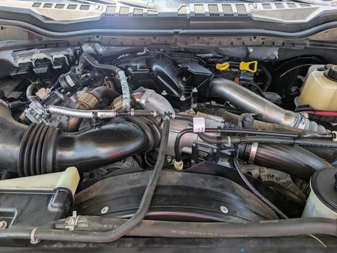 Used 2019 Ford F250 Lariat w/ Lariat Ultimate Package AWD/4WD image 30