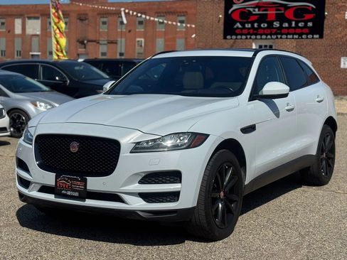 Used 2017 Jaguar F-PACE Prestige AWD/4WD image 1