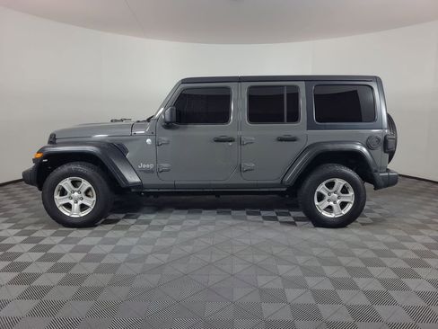 Used 2019 Jeep Wrangler Unlimited Sport S AWD/4WD image 6