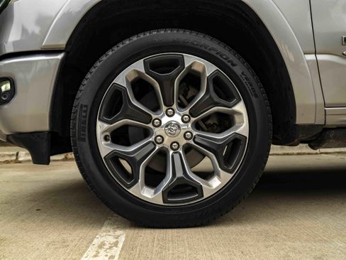 Used 2019 RAM 1500 Limited w/ Advanced Safety Group RWD image 14