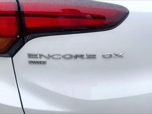 Used 2023 Buick Encore GX Select w/ LPO, Trailering Package AWD/4WD image 30