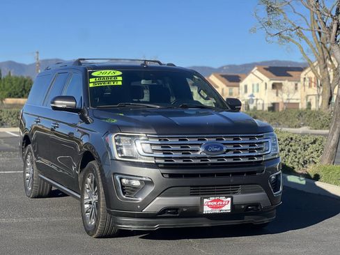 Used 2018 Ford Expedition Max Limited w/ Equipment Group 301A image 5