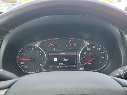 Used 2022 GMC Terrain AT4 w/ Infotainment Package II image 18