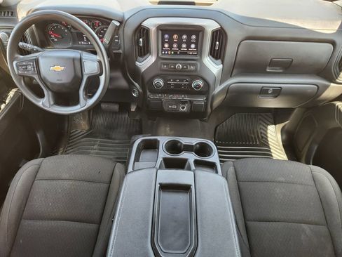 Used 2024 Chevrolet Silverado 1500 Custom AWD/4WD image 25