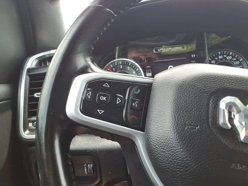 Used 2021 RAM 1500 Big Horn AWD/4WD image 14