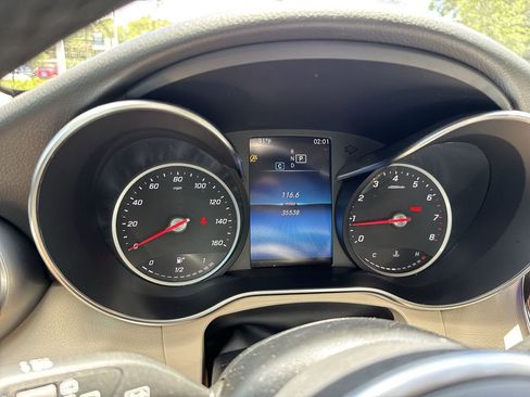 Used 2021 Mercedes-Benz GLC 300 image 49