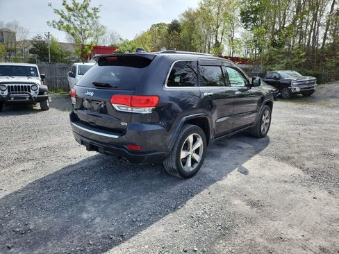 Used 2014 Jeep Grand Cherokee Overland w/ Advanced Technology Group image 5