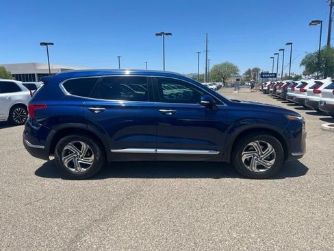 Used 2021 Hyundai Santa Fe SEL w/ Convenience Package FWD image 2