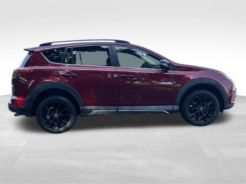 Used 2018 Toyota RAV4 Adventure AWD/4WD image 7