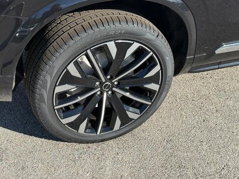 New 2026 Volvo XC90 B6 Ultra image 4
