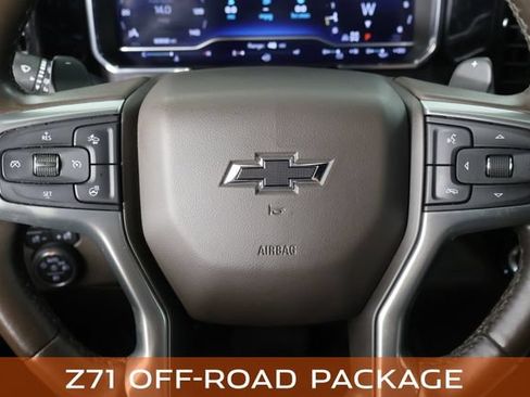 Used 2022 Chevrolet Silverado 1500 RST AWD/4WD image 32