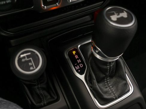 New 2026 Jeep Wrangler Sport AWD/4WD image 19