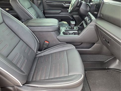 Used 2024 GMC Sierra 1500 AT4X AWD/4WD image 13