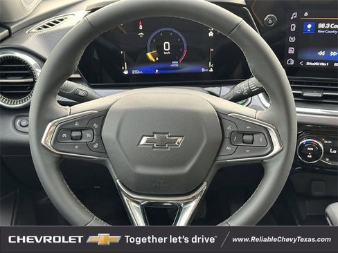 New 2026 Chevrolet Trax ACTIV w/ Driver Confidence Package image 13