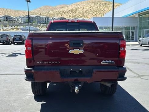 Used 2016 Chevrolet Silverado 2500 High Country image 4
