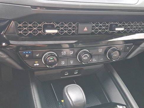Used 2023 Honda Accord Touring image 17