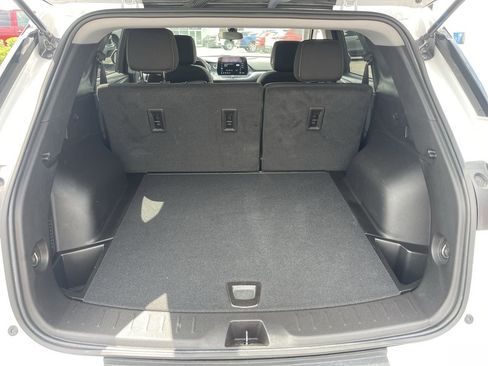 Used 2024 Chevrolet Blazer LT FWD image 24