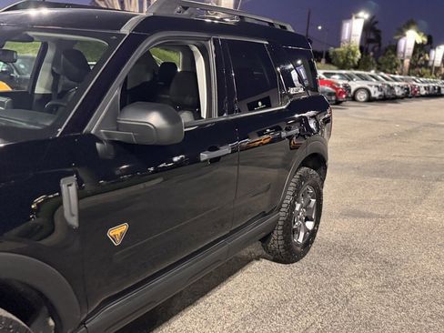 Used 2023 Ford Bronco Sport Badlands image 9