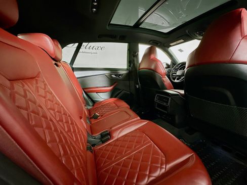 Used 2024 Audi SQ8 Premium Plus w/ Black Optic Package AWD/4WD image 30